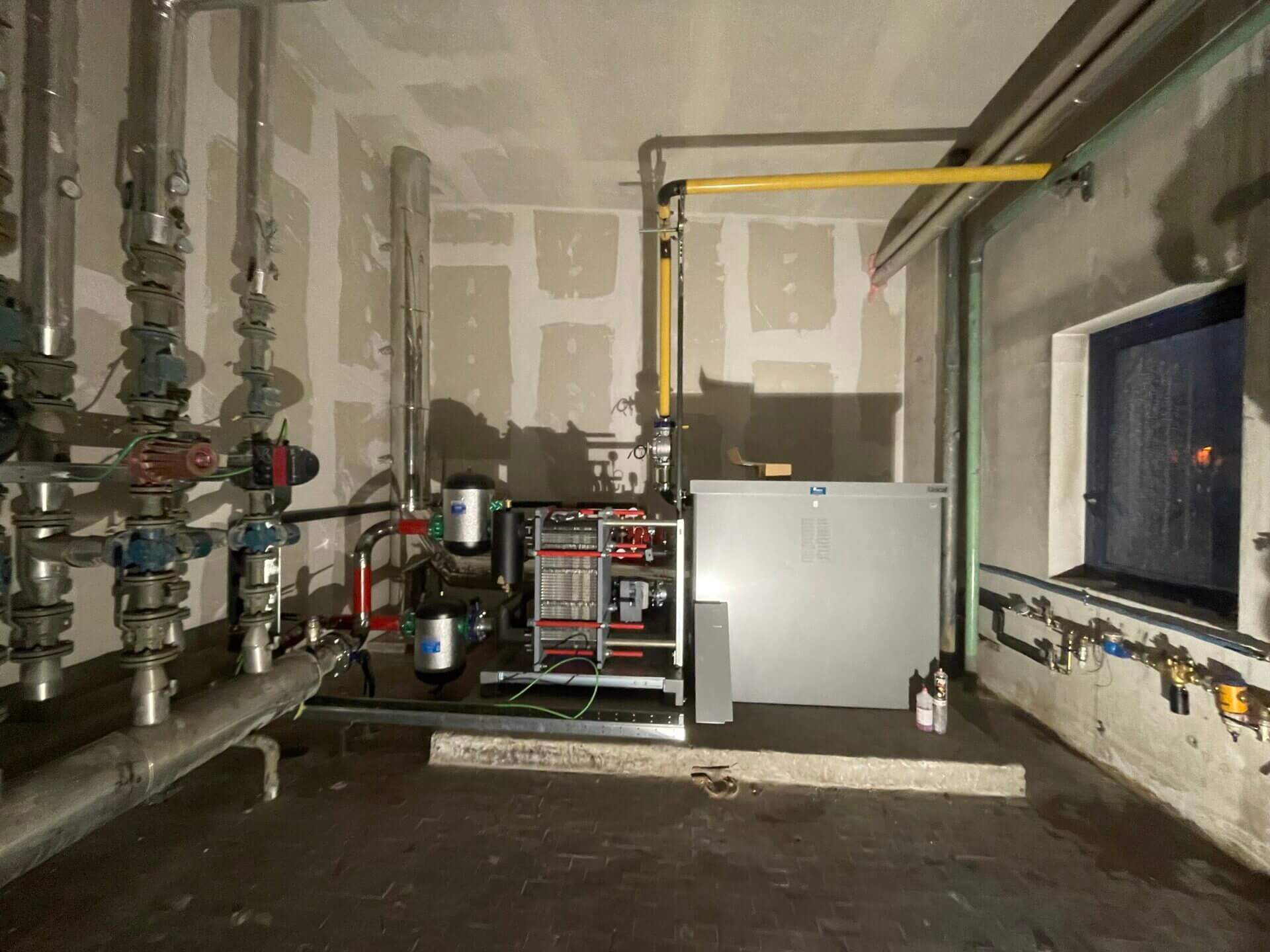intervento di efficientamento energetico di impianto termoidraulico industriale - Pedroncelli Idraulica